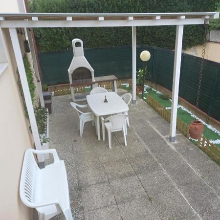 Double Room Fucecchio Bagian luar foto