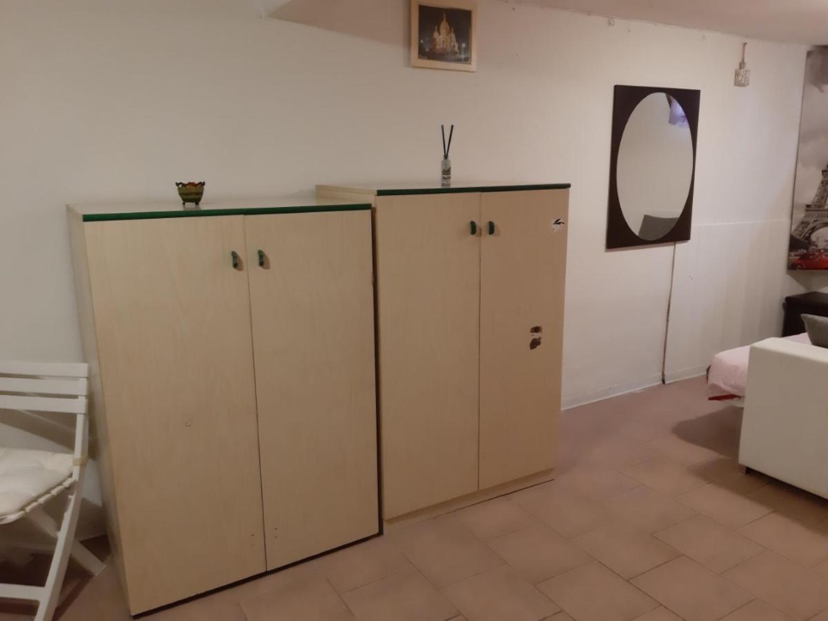 Double Room Fucecchio Bagian luar foto