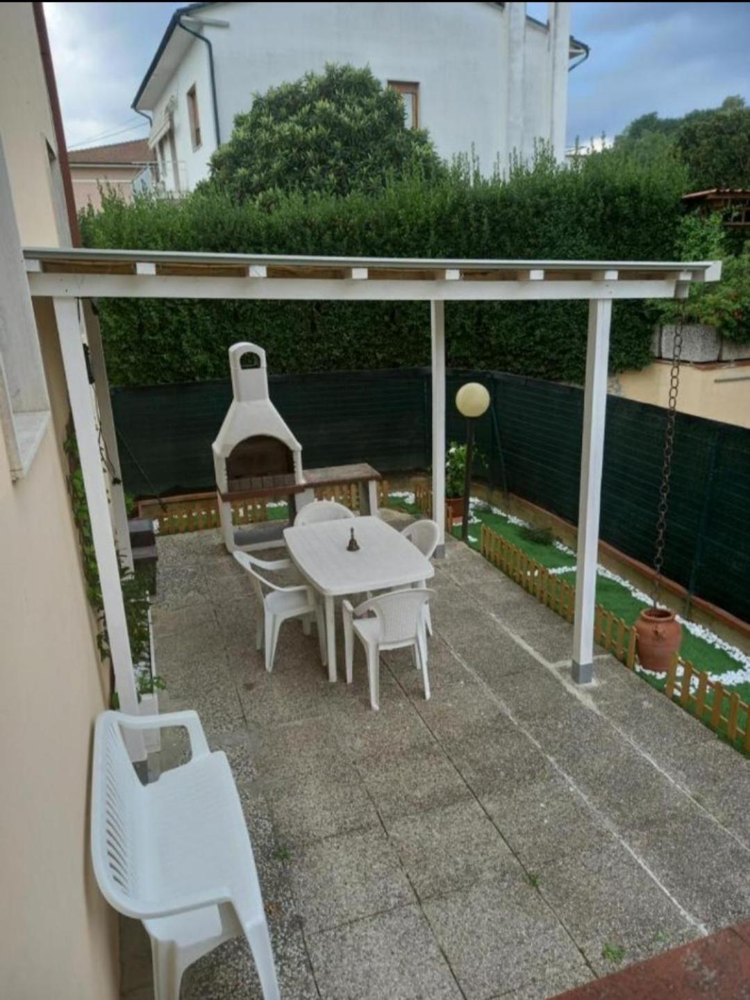 Double Room Fucecchio Bagian luar foto