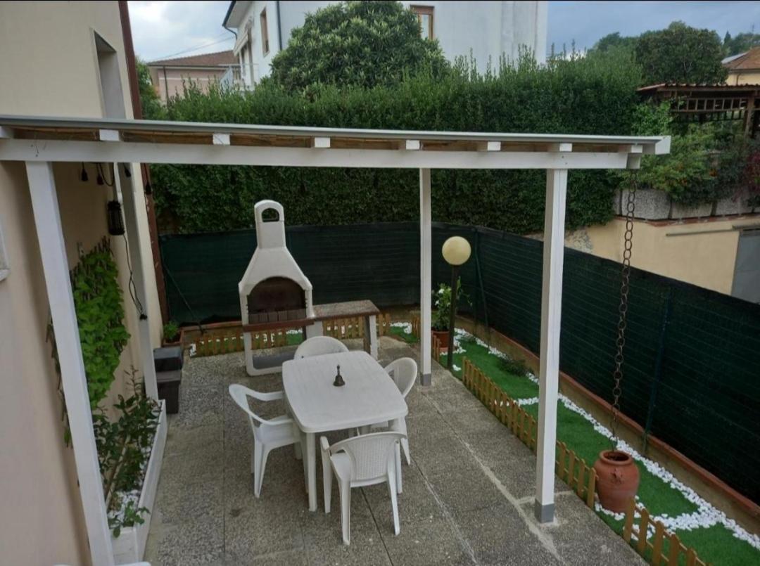 Double Room Fucecchio Bagian luar foto